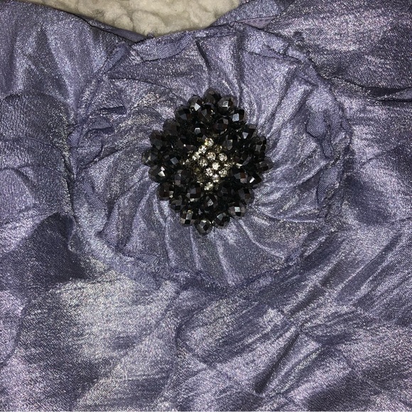 London Times Lilac Tiered Ruffle Sheath Cocktail Dresz - Picture 5 of 9